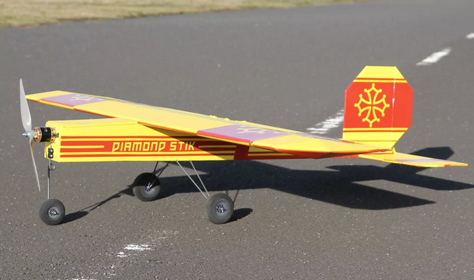 Avion AirLife Diamond Stik en kit à construire