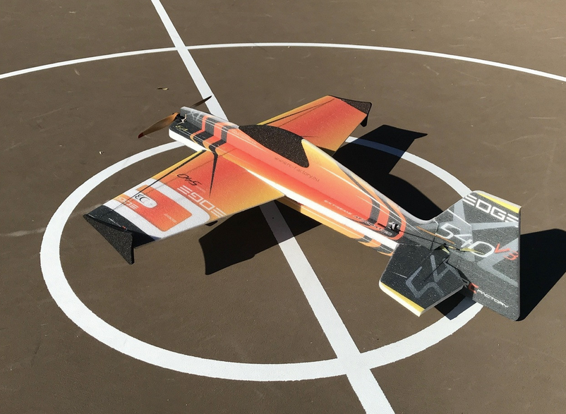 Edge 540 V3 XL Orange 1060mm Rc Factory 
