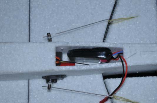 R Wing EPP 580mm Kit Indoor