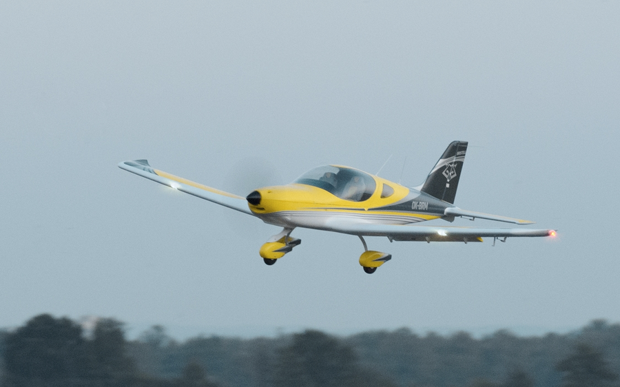 Bristell B23 1600mm Jaune PNP Kavan  Voltige