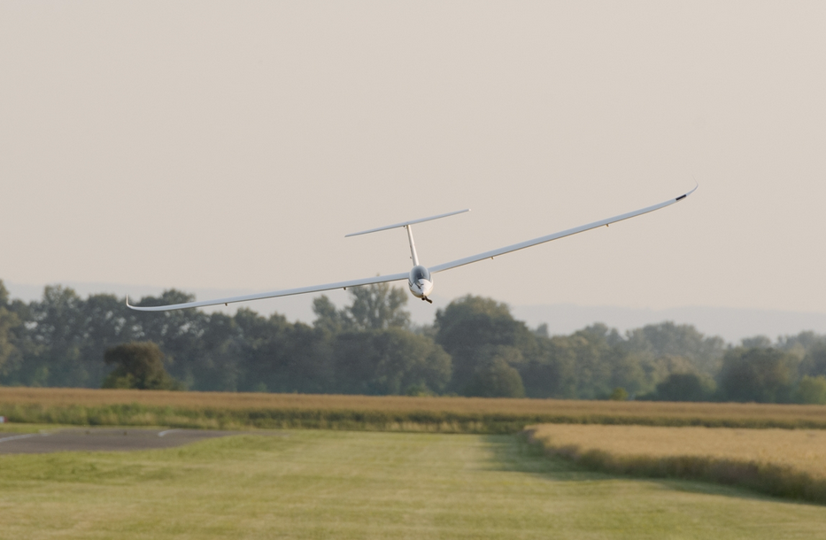 Motoplaneur TwinShark 2700 mm Kavan Planeurs
