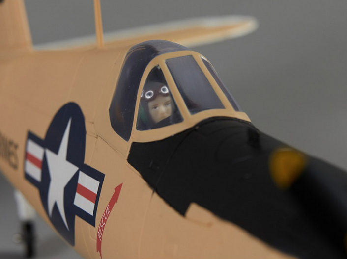 Warbird F4U Corsair jaune PNP 750mm Derbee Warbird