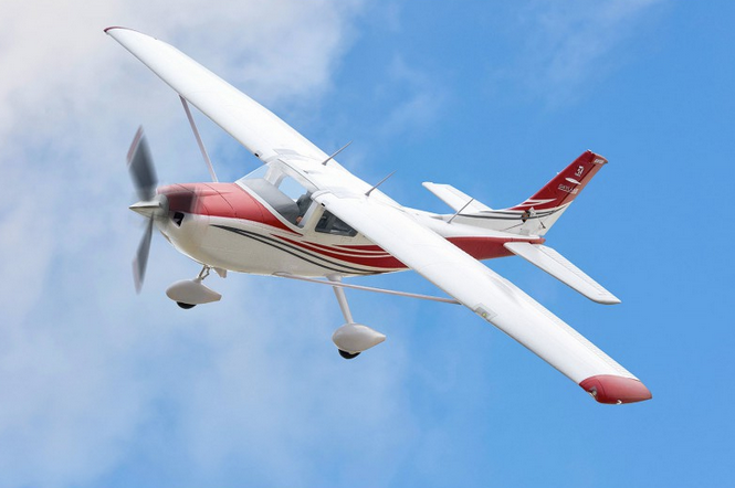 Cessna 182 Skylane Rouge 1500mm PNP FMS