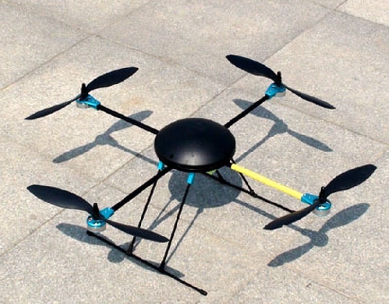 Quadri-rotor Lotus T580 ARF