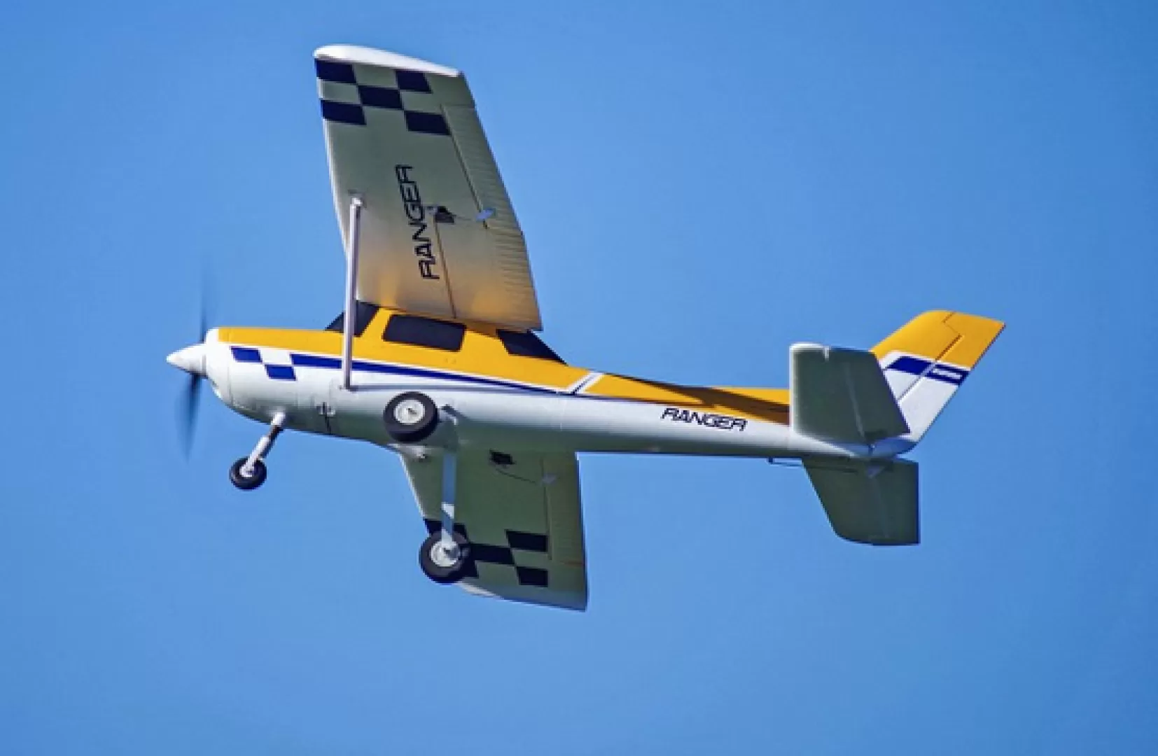 Ranger 1220mm PNP FMS avec flotteurs et gyro Guixmodel